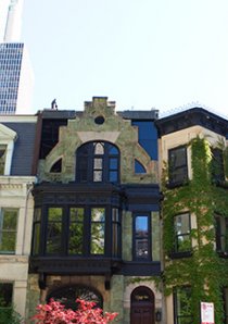 vintage apartment buildings and homes in the Gold Coast neighborhood of Chicago