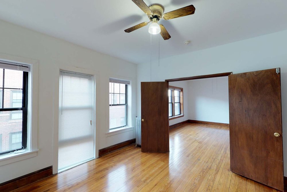 52025210 S Cornell Apartments For Rent Chicago Domu