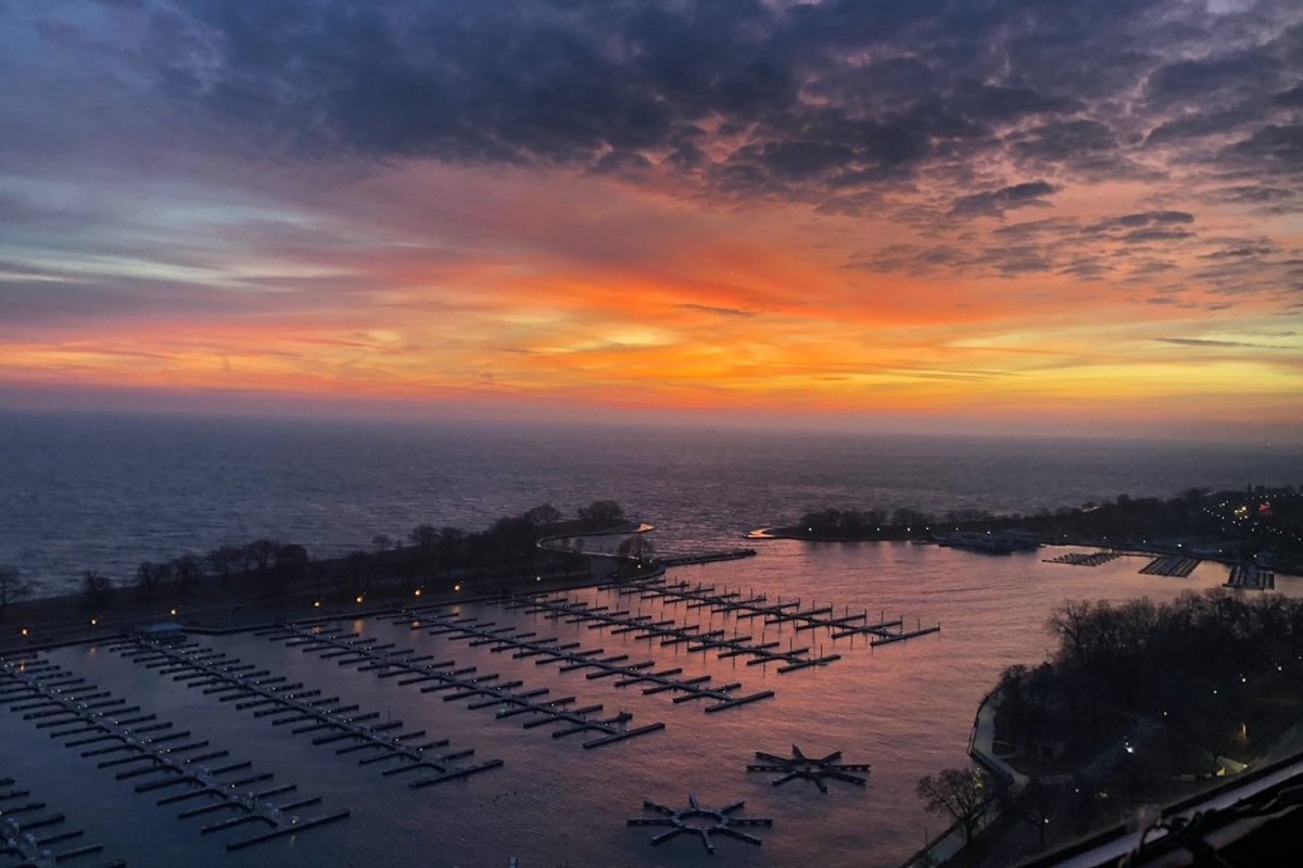 Sunrise over Lake Michigan in Chicago from Lakeview apartment for rent