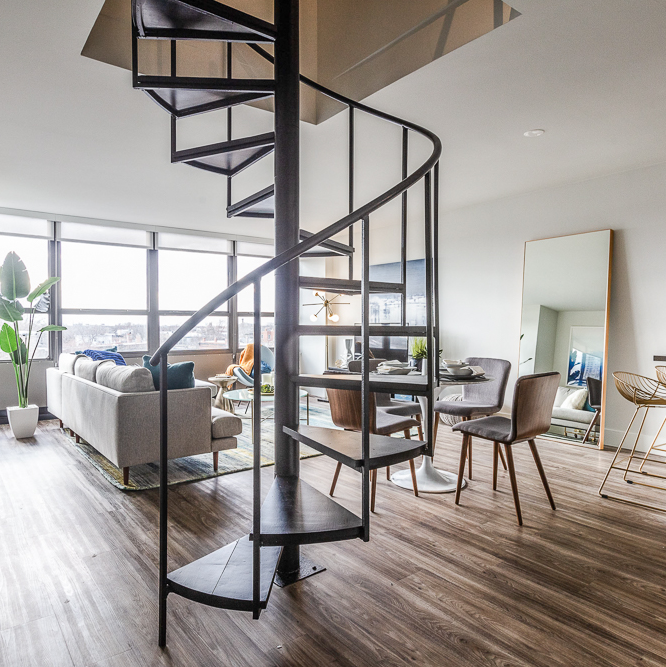 spiral stairs in Chicago apartment for rent