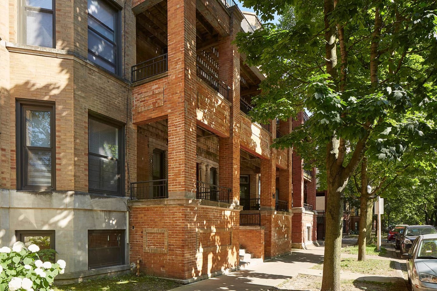 54055407 S. Woodlawn Avenue Apartments For Rent Chicago Domu