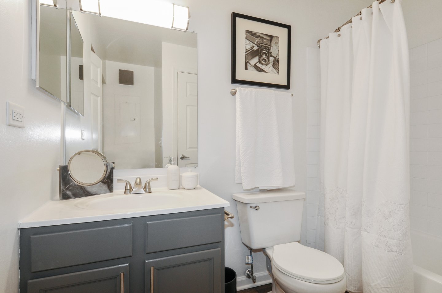 Fifteen98 Naperville Apartments For Rent Naperville Domu