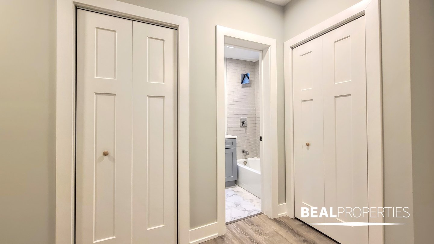 Glencoe Apartment For Rent Studio, 1 Bathroom At 373 HAZEL AVE D7